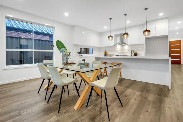 Seventh view of Homely house listing, 16 Elderberry Street, Craigieburn VIC 3064