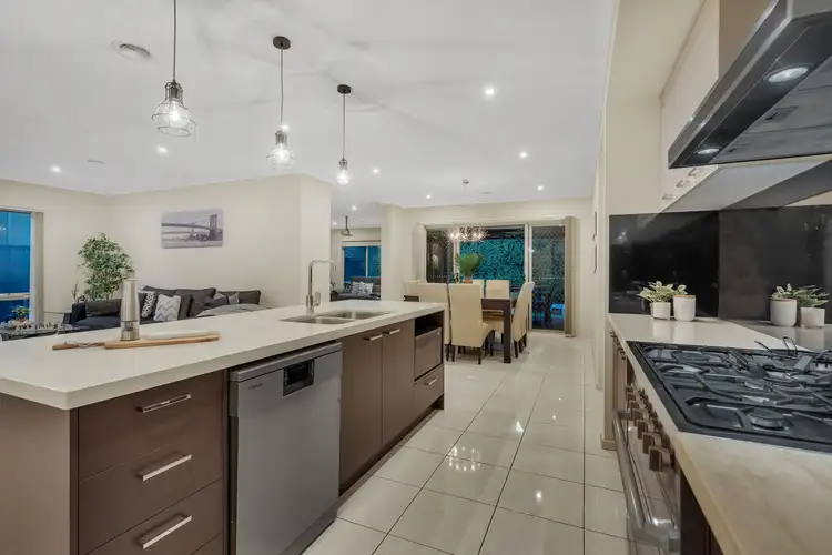 Fourth view of Homely house listing, 10 Montpellier Crescent, Craigieburn VIC 3064