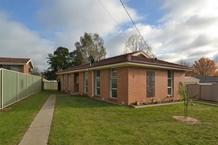 4 Monash Drive, Seymour VIC 3660