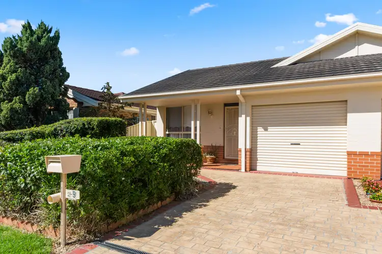 2/9 Spoonbill Place, Albion Park Rail NSW 2527