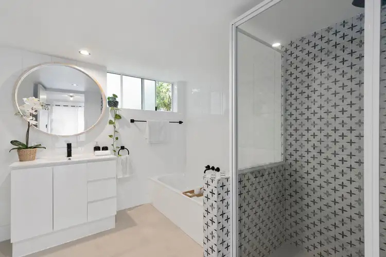 Sixth view of Homely unit listing, 13/32 Alinjarra Drive, Tugun QLD 4224