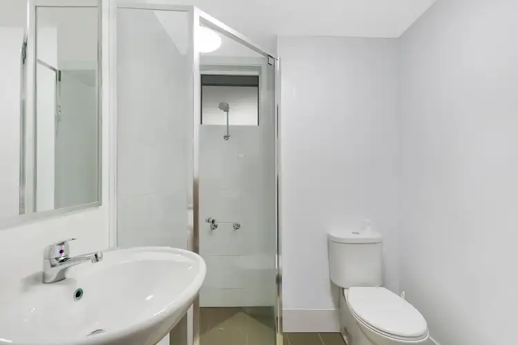 Fifth view of Homely unit listing, 32/69-73 Ferny Avenue, Surfers Paradise QLD 4217