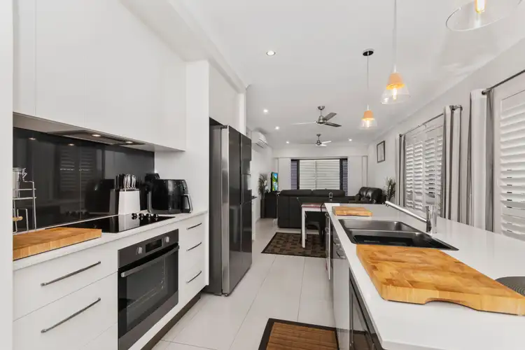 11 BEEFWOOD Street, Bohle Plains QLD 4817