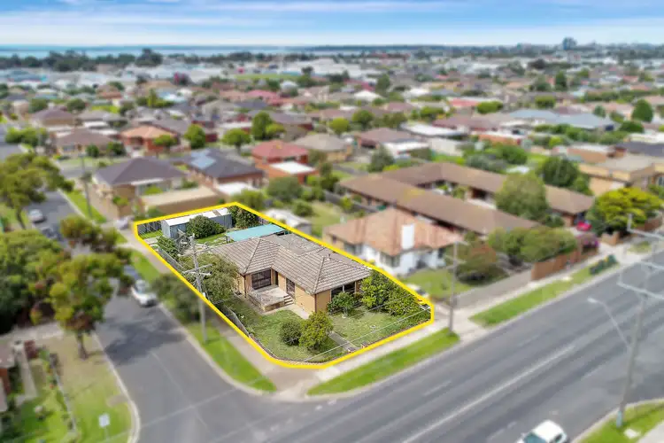 176 Thompson Road, North Geelong VIC 3215