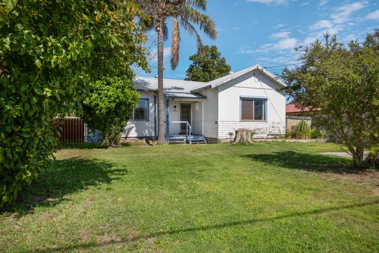 19 Boyalla Street, Carey Park WA 6230