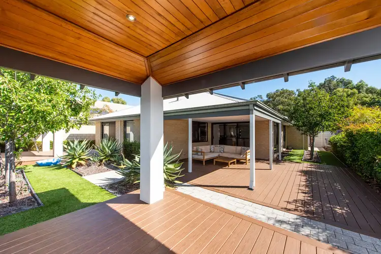 Second view of Homely house listing, 10 Magenta Crescent, Baldivis WA 6171
