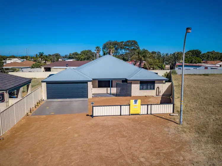 26 Yarraman Road, Waggrakine WA 6530