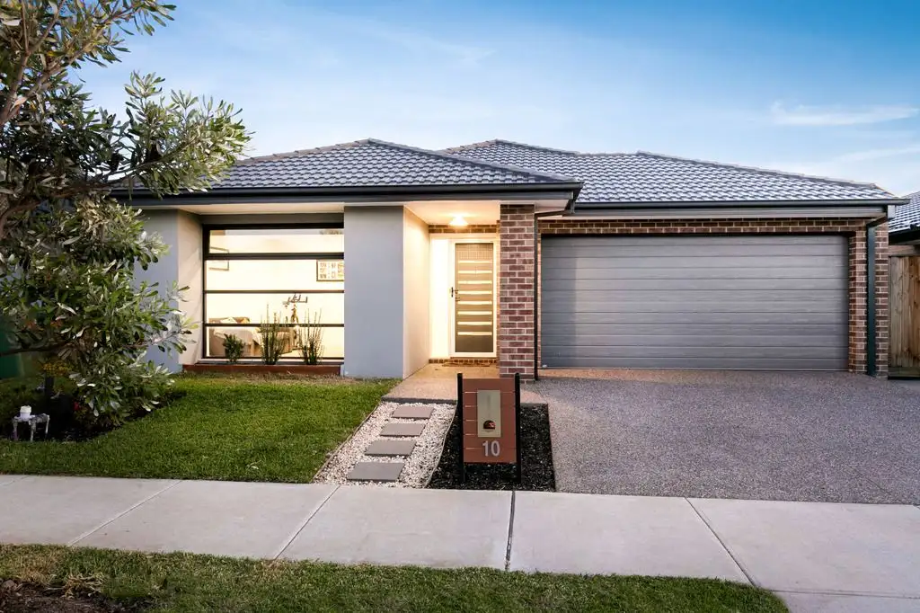 Main view of Homely house listing, 10 Austen Avenue, Officer VIC 3809