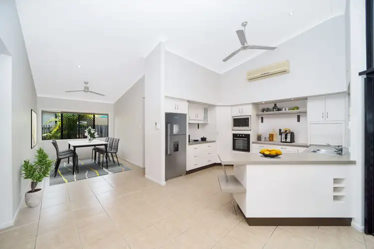 Second view of Homely house listing, 2 Greentree Circuit, Bushland Beach QLD 4818