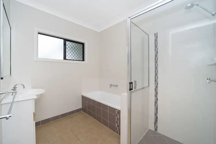 Fifth view of Homely house listing, 2 Greentree Circuit, Bushland Beach QLD 4818