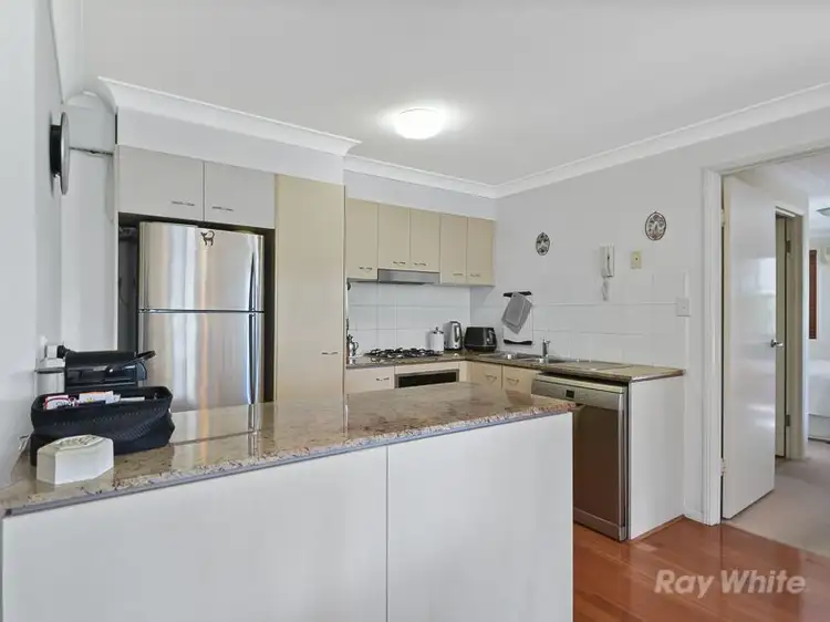 Fourth view of Homely apartment listing, 13/41 Racecourse Road, Hamilton QLD 4007