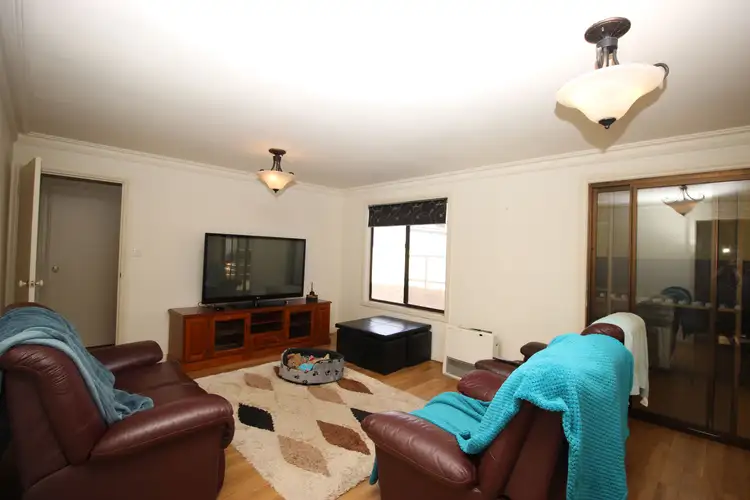Fifth view of Homely house listing, 2 Ninth Street, Morgan SA 5320