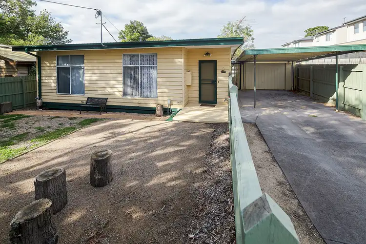 Main view of Homely unit listing, 1/186 North Road, Langwarrin VIC 3910