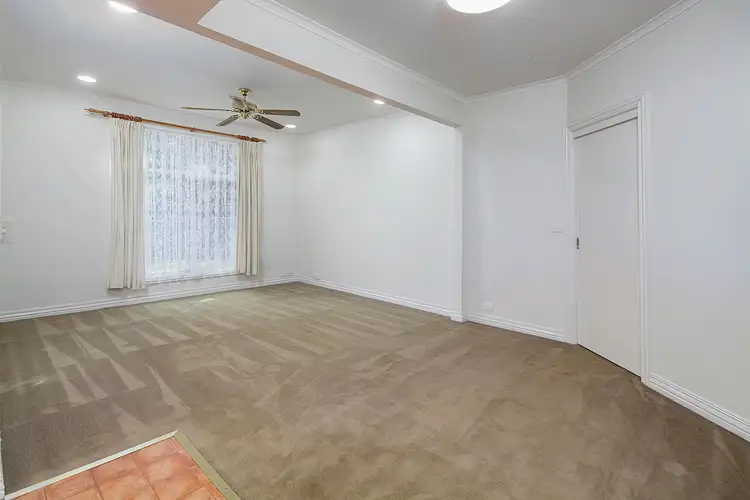 Fifth view of Homely unit listing, 1/186 North Road, Langwarrin VIC 3910