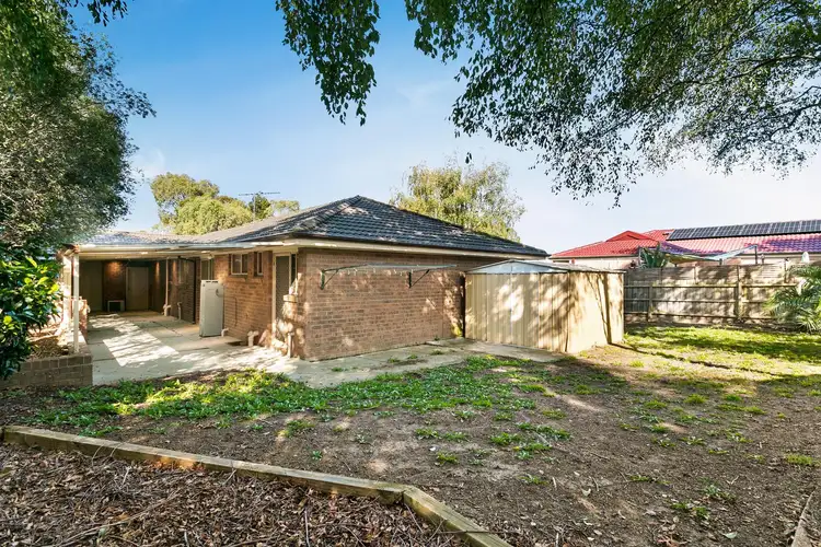Fifth view of Homely house listing, 19 Capri Court, Pakenham VIC 3810