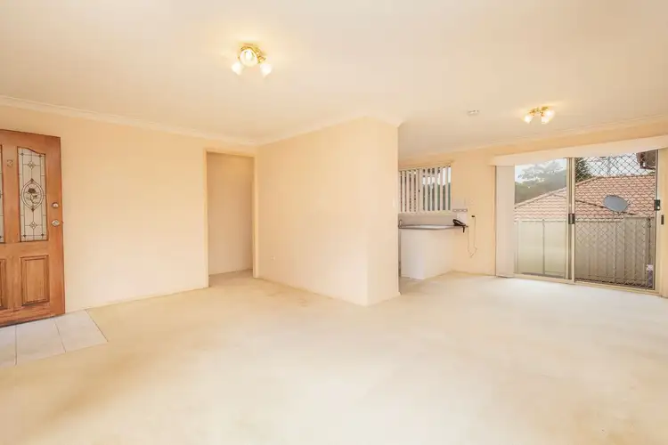 Second view of Homely villa listing, 3/6 Louisa Avenue, Highfields NSW 2289