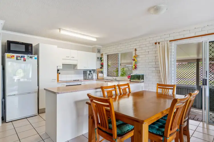 Sixth view of Homely unit listing, Unit 7/44 Edmund Street, Kings Beach QLD 4551