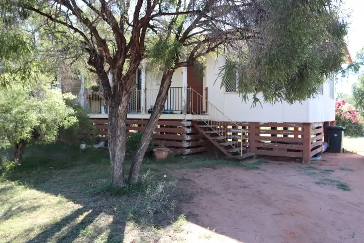 113 Edward Street, Charleville QLD 4470