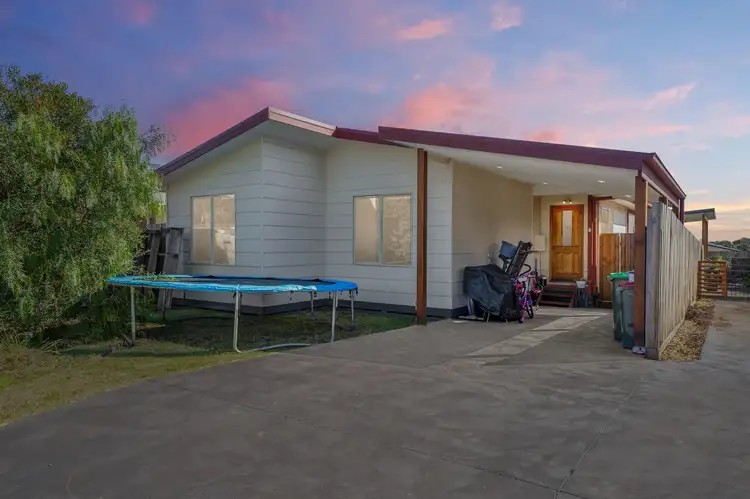 1/5 Keam Crescent, San Remo VIC 3925