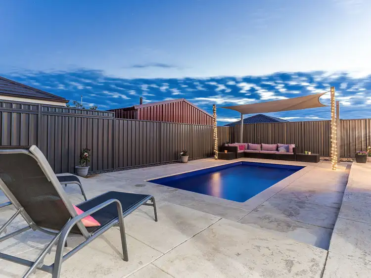 Second view of Homely house listing, 4 Kempeana Way, Baldivis WA 6171