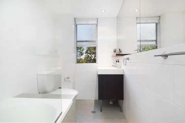 Fourth view of Homely apartment listing, 14/5 Octagon Road, Darling Point NSW 2027