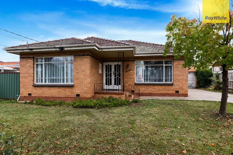 29 Beaver Street, St Albans VIC 3021