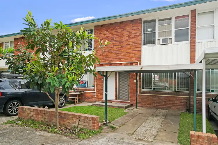 7/25 Blenman Avenue, Punchbowl NSW 2196