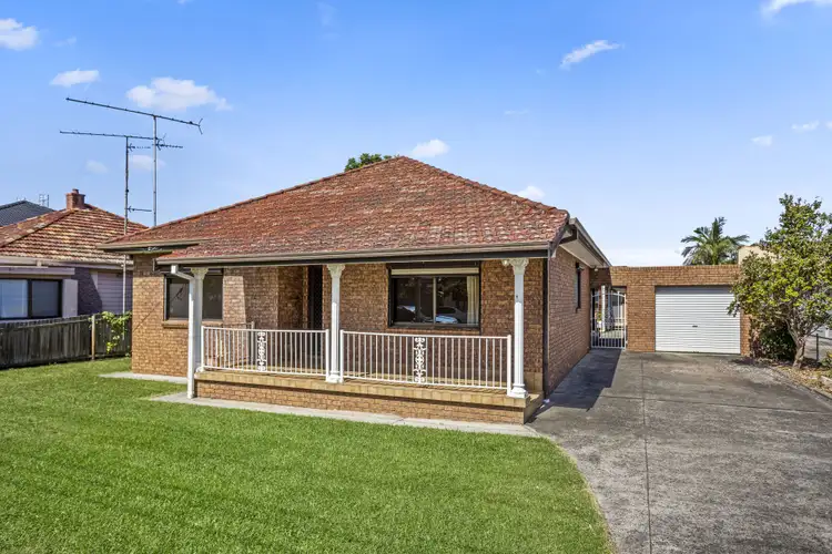 Main view of Homely house listing, 33 Smith Street, Fairy Meadow NSW 2519