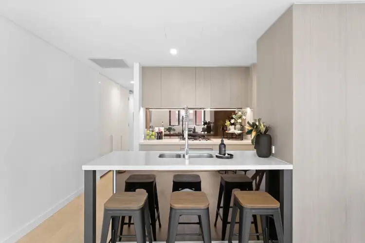 Fifth view of Homely unit listing, 306/11 Victoria Street, Roseville NSW 2069