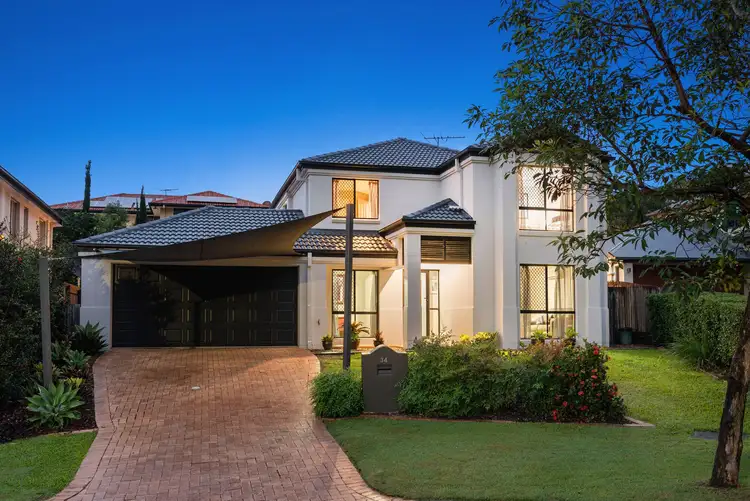 34 Bentley Court, Mansfield QLD 4122