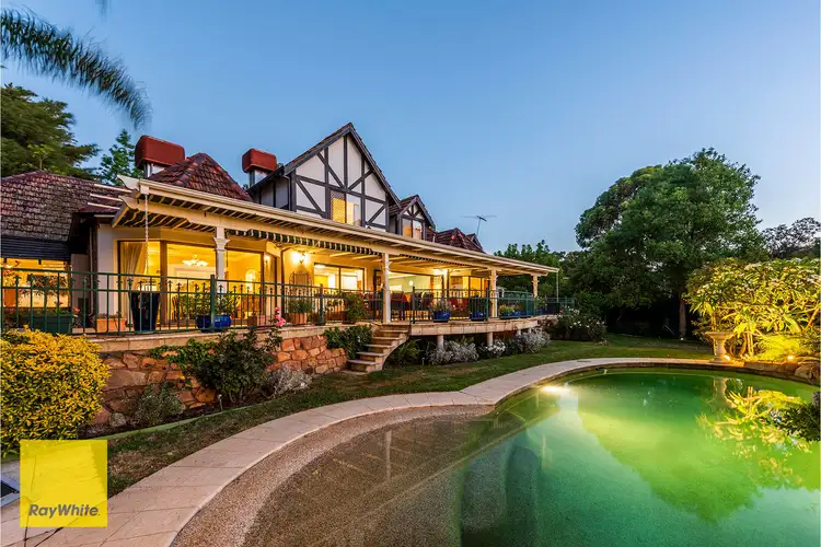 175 Railway Road, Gooseberry Hill WA 6076