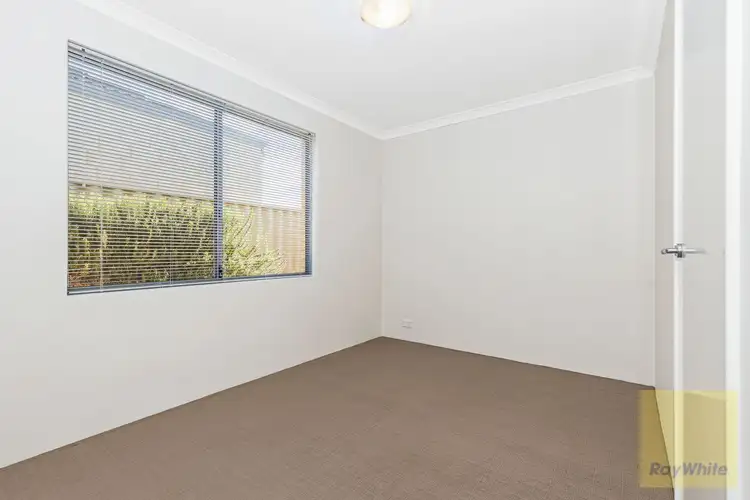 Seventh view of Homely house listing, 2 Brigsley Way, Ridgewood WA 6030