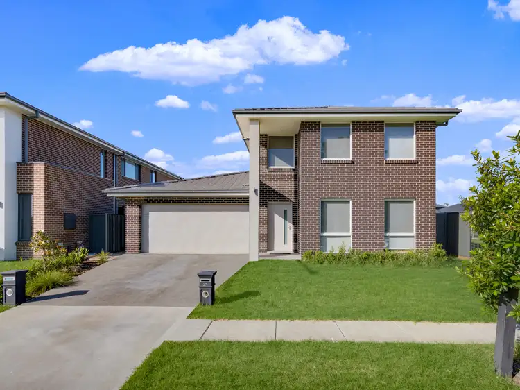 27 & 27A Wollahan Avenue, Denham Court NSW 2565