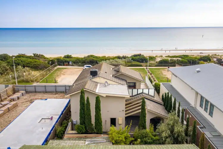 Sixth view of Homely house listing, 2/656B Nepean Highway, Carrum VIC 3197