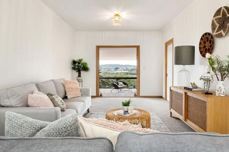 Fourth view of Homely house listing, 17 Valda Close, Berwick VIC 3806