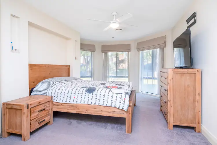 Fifth view of Homely house listing, 4 Hawksburn Crescent, Wantirna South VIC 3152