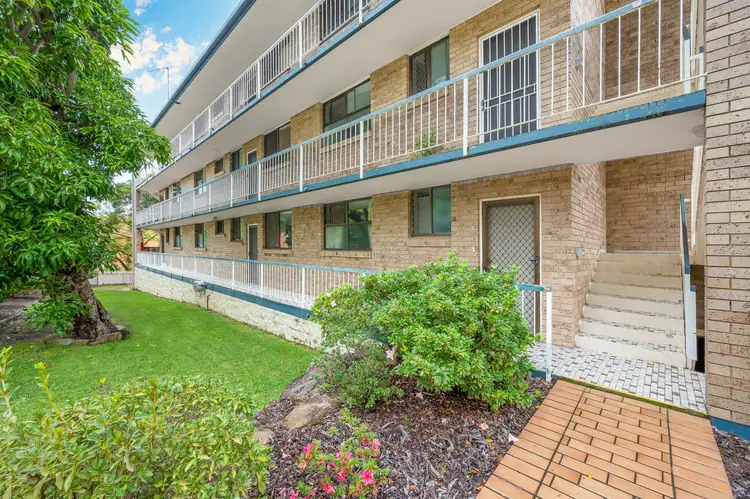 Second view of Homely apartment listing, 2/40 Butler Street, Ascot QLD 4007