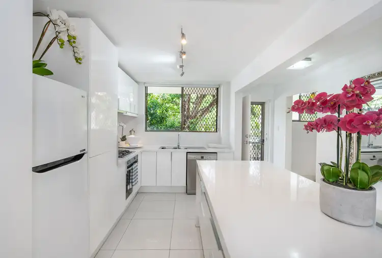 Third view of Homely apartment listing, 2/40 Butler Street, Ascot QLD 4007