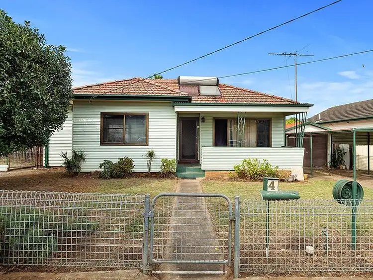 4 Kenny Avenue, St Marys NSW 2760