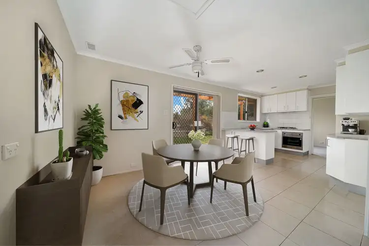 Sixth view of Homely house listing, 2 Lowe Court, Charnwood ACT 2615