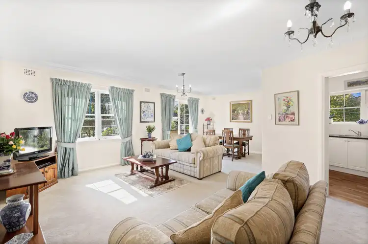 Main view of Homely unit listing, 2/208 Pacific Highway, Lindfield NSW 2070