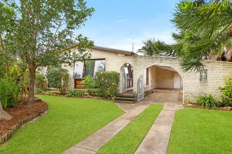 3 Ferguson Close, West Gosford NSW 2250