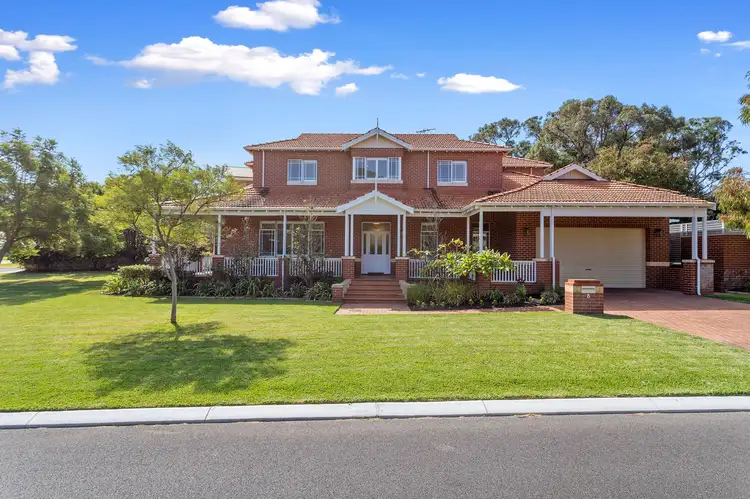 8 Hesperia Avenue, City Beach WA 6015