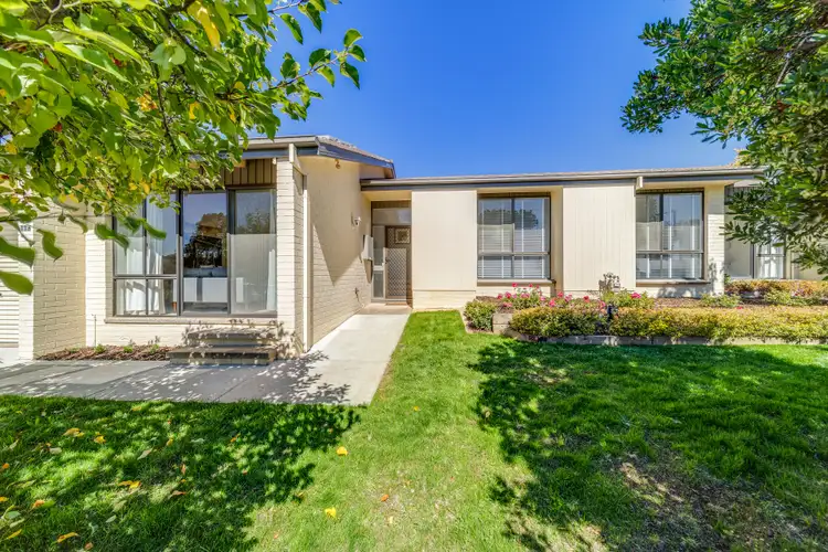 176 Dexter Street, Cook ACT 2614