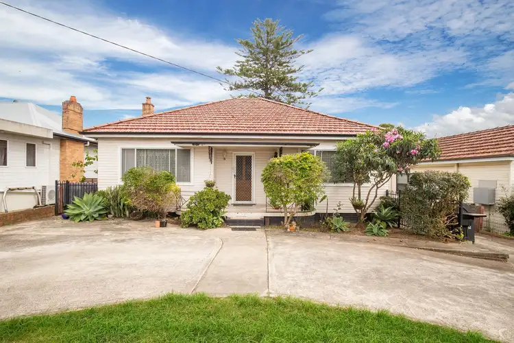 136 Charlestown Road, Kotara NSW 2289