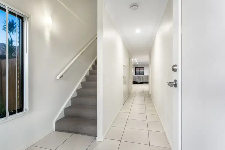 Sixth view of Homely semi-detached listing, 25 Essington Mews, Leichhardt QLD 4305