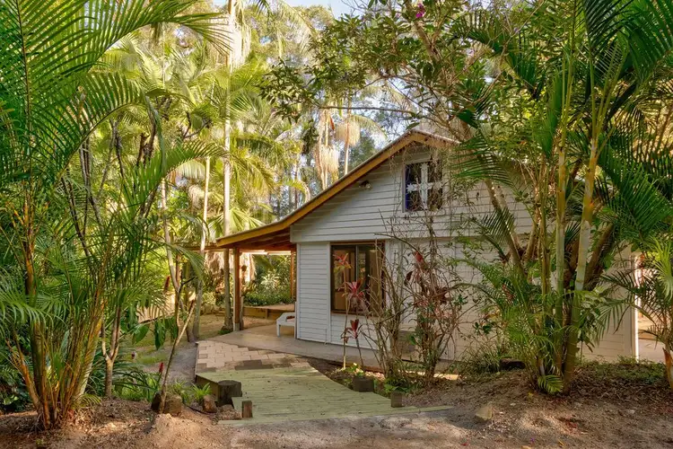 97 Forest Acres Drive, Lake Macdonald QLD 4563