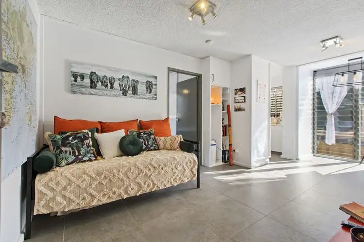 Main view of Homely unit listing, 5/28 Villa Street, Annerley QLD 4103