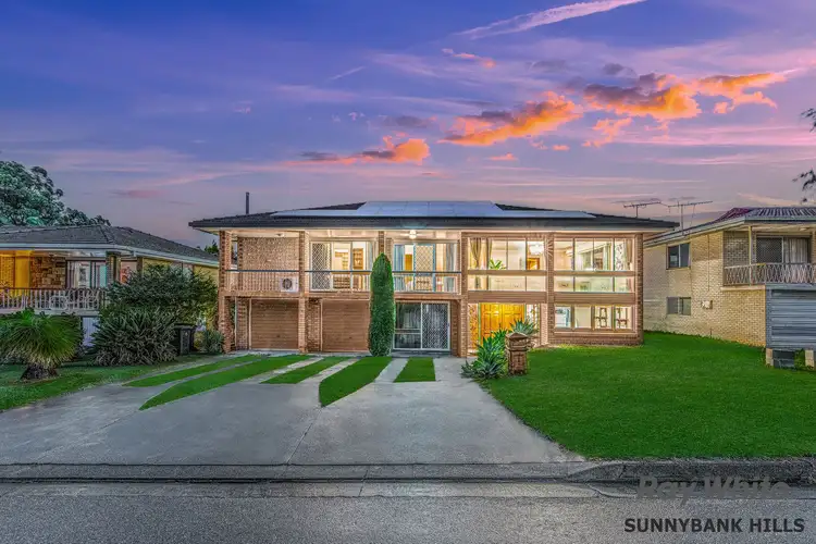 15 Crestgarden Street, Macgregor QLD 4109
