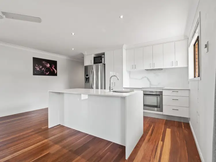 1/3 Wagtail Court, Burleigh Waters QLD 4220